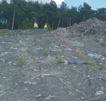 GeoSpectrum - Pomiar sejsmiczny na składowisku odpadów komunalnych w celu rozpoznania granic warstw nasypowych oraz zasięgu głębokościowego odpadów 1